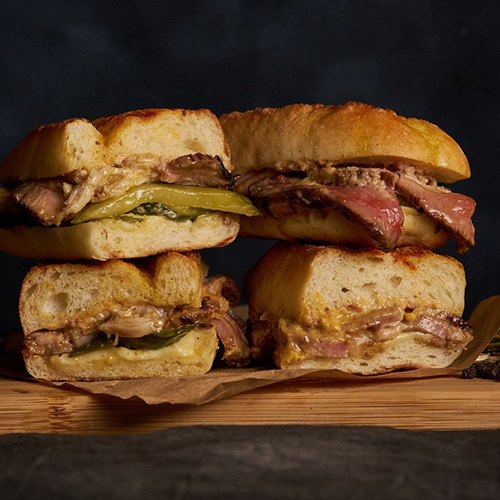 EMPINGAO (エンピンガーオ)